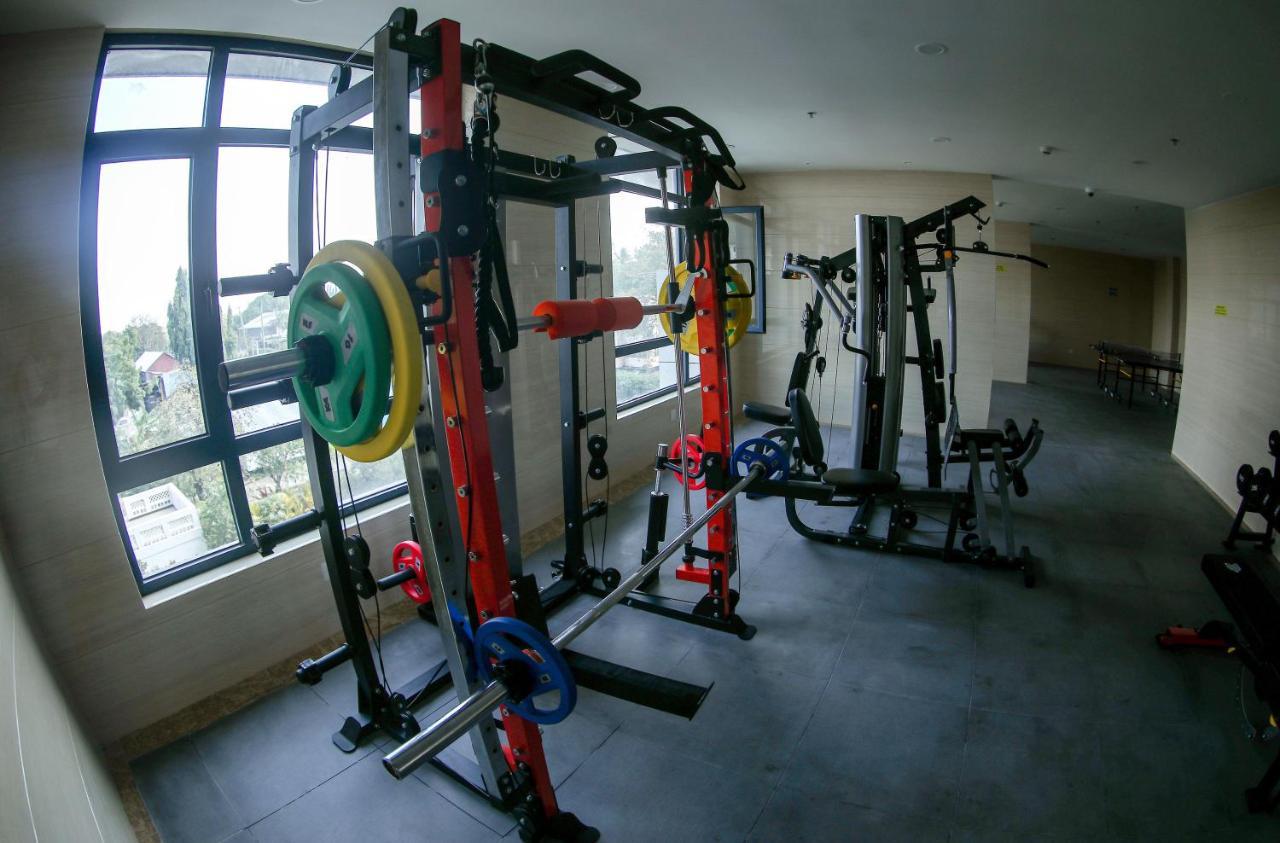 Lark Hotel Dar-es-Salaam Eksteriør bilde