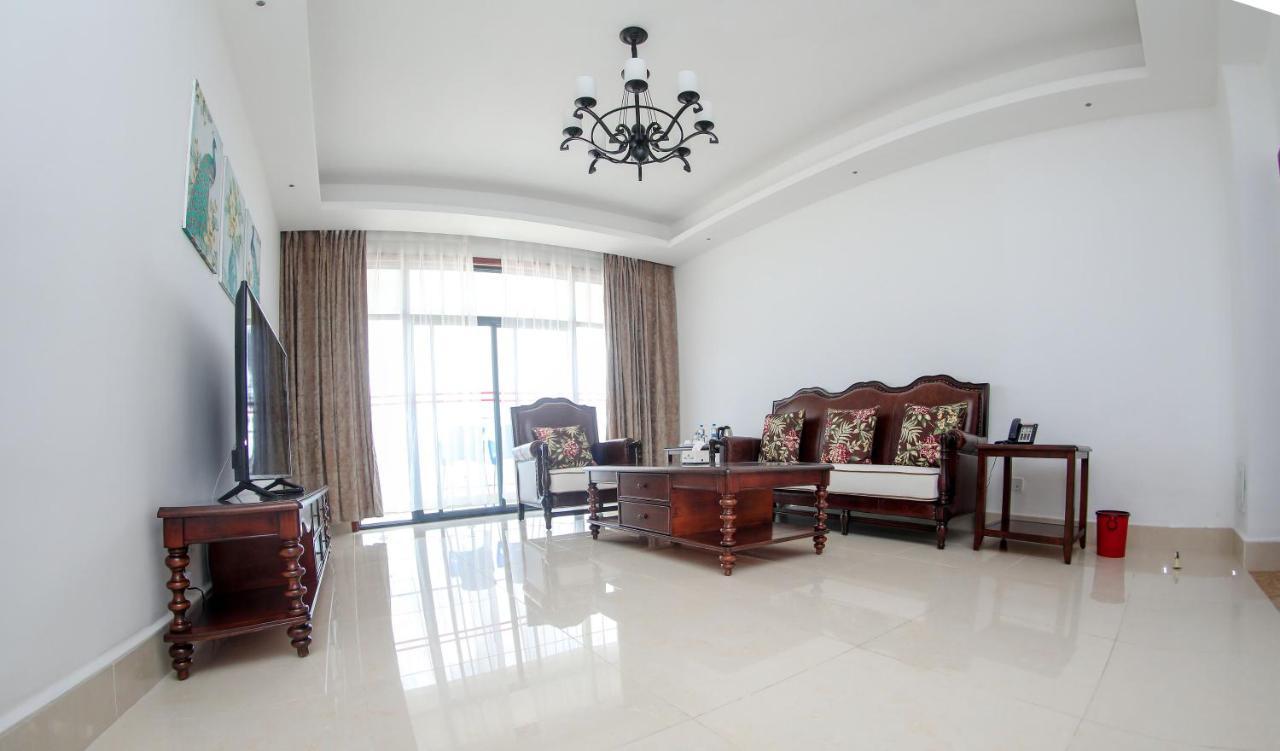 Lark Hotel Dar-es-Salaam Eksteriør bilde